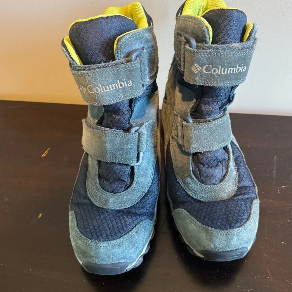 Columbia Kids' Navy and Lime Snow Boots